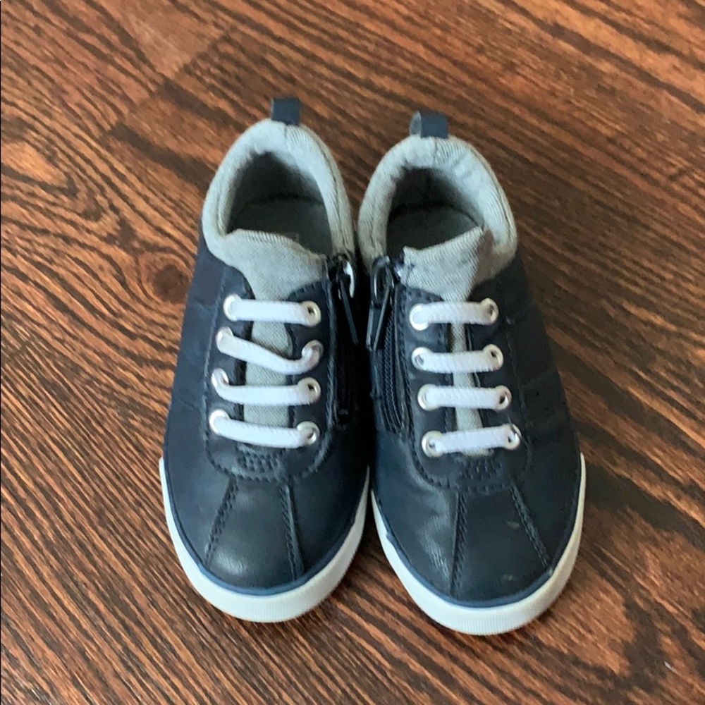 London Fog Toddler shoes - worn once or twice